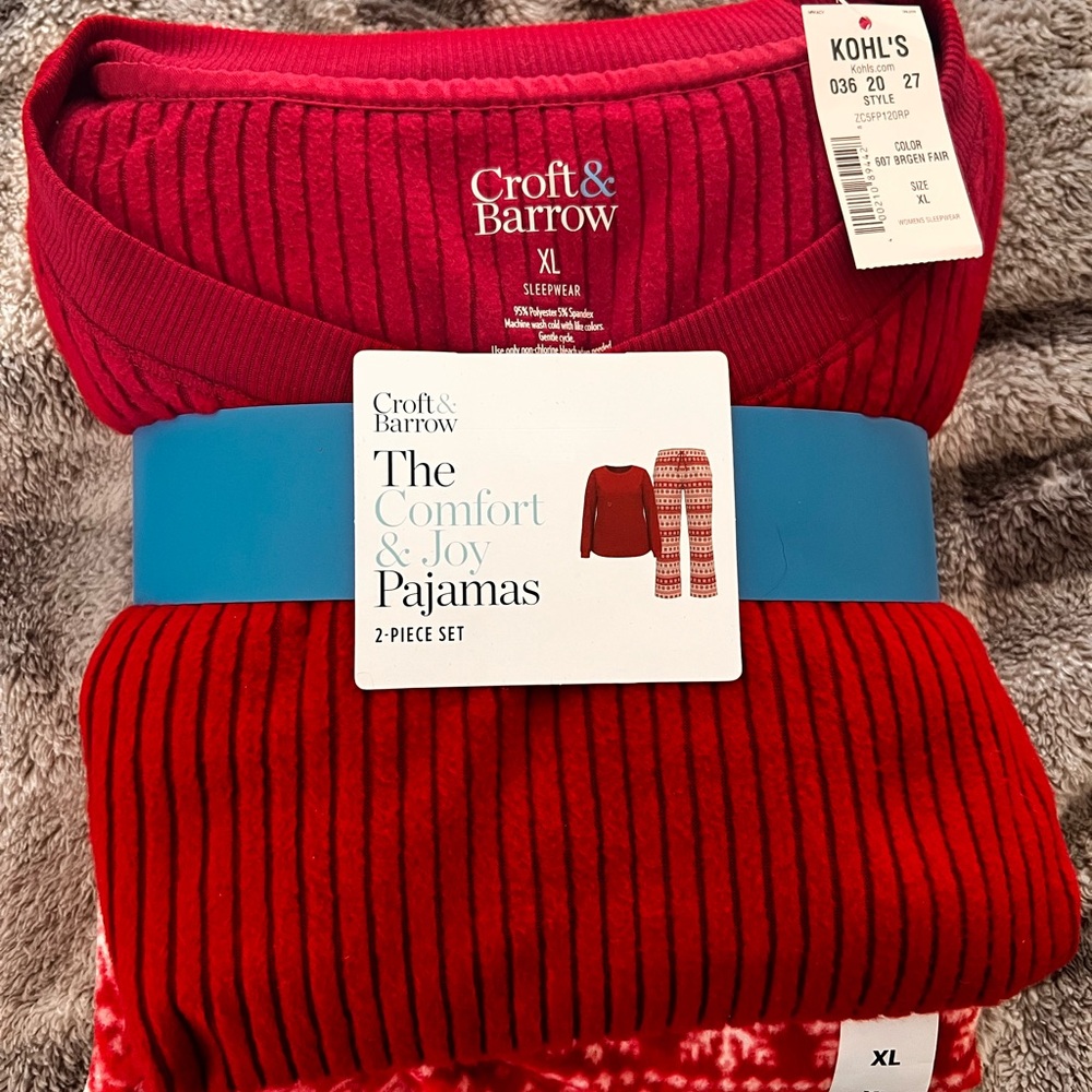 Croft & Barrow Red Women’s Pajama Set